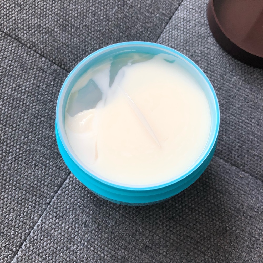 Moroccan Oil Intense Hydrating Mask - Picture 3 of 8